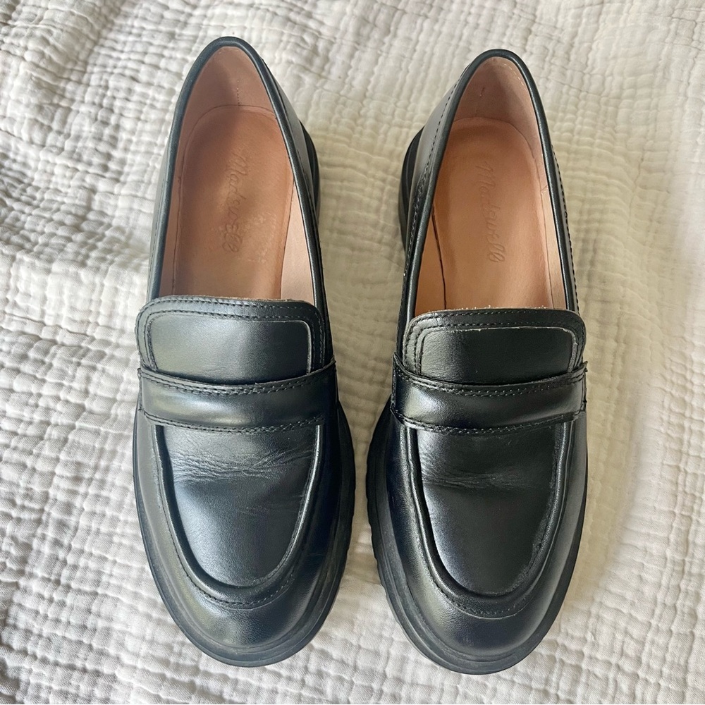 Madewell Black Leather Lug Sole Penny Loafers - Picture 2 of 10